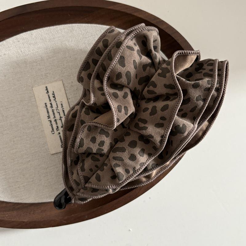 Korean Retro Leopard Print Bow Banana Clip - Versatile Hair Accessory коричневый