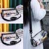 Modische PVC-Gelee-Schultertasche Messenger-Tasche Zylindrisch Wasserdicht Crossbody-Tasche Stadionzugelassene Geldbörse Sporttasche Outdoor