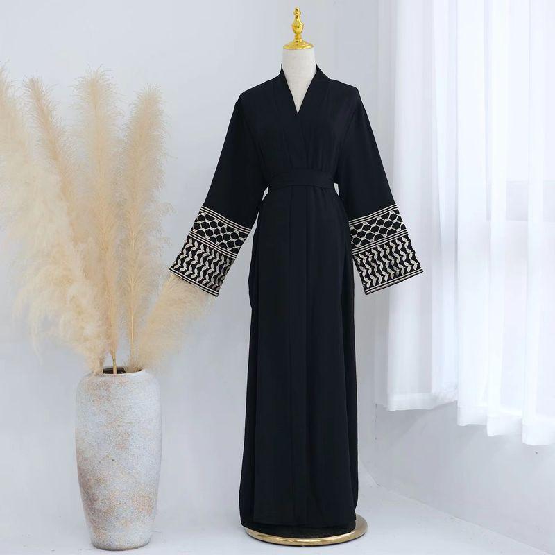 

Middle East Turkish Ethnic Style Embroider Cardigan Robe Dress Embroidered Cardigan Dress Black 2XL