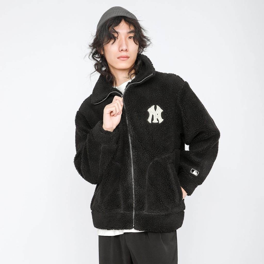 MLB New York Yankees Large Logo Sherpa Fleece Lined Jacket Unisex Black 3AJPF0216-50BKS
