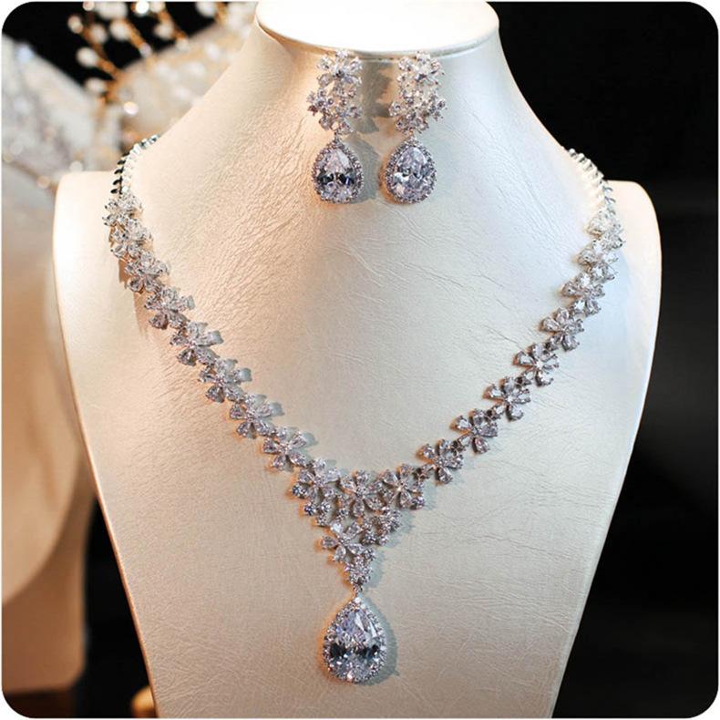 Charm Flower Lab Diamond Jewelry Set 14K White Gold Engagement Wedding Earrings Necklace for Women Bridal Promise Gift