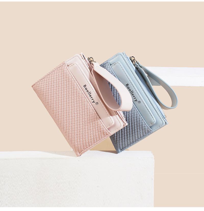 High-End Women's Short Wallet with Wrist Strap - Multiple Card Slots & Fashionable Zipper Coin Purse