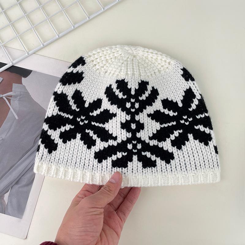 Fair Island Style Knitted Hat Women's Autumn and Winter New Jacquard Literary and Versatile Bag Head Cold Hat Showing Face Small Warm Wool Hat