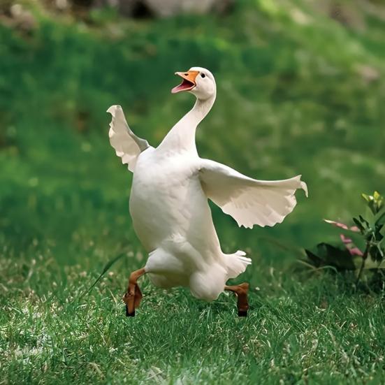 White Goose Garden Stake Acrylic 2D Lawn Stake Funny Goose Stake Outdoor Decoration for Patio Backyard