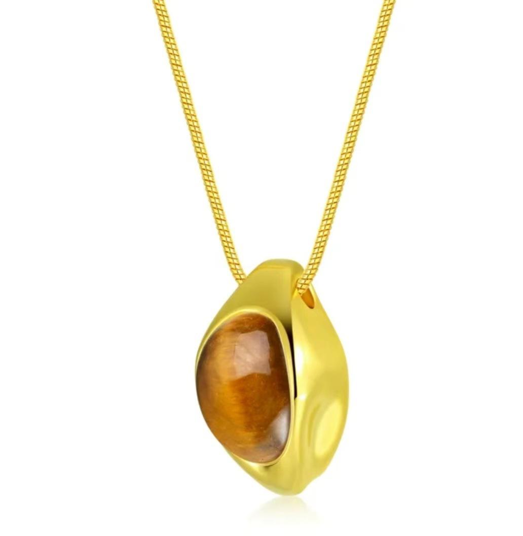 

Оригинальный простой универсальный кулон в виде желчного пузыря змеи для женщин, легкое роскошное ретро-нишевое ожерелье особой формы с геометрическим узором для женщин