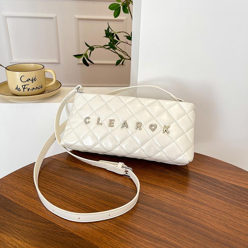 

Bag women s new spring and summer fashion diamond chain small square bag niche versatile messenger bag білий