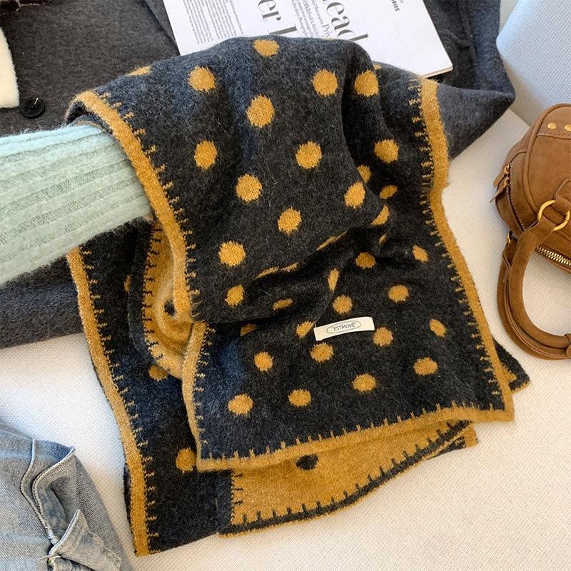 Korean Lazy Wind Polka Dot Double-sided Knitted Plush Scarf Women's Autumn and Winter Warm Versatile Thickened Neck Protection Small Scarf