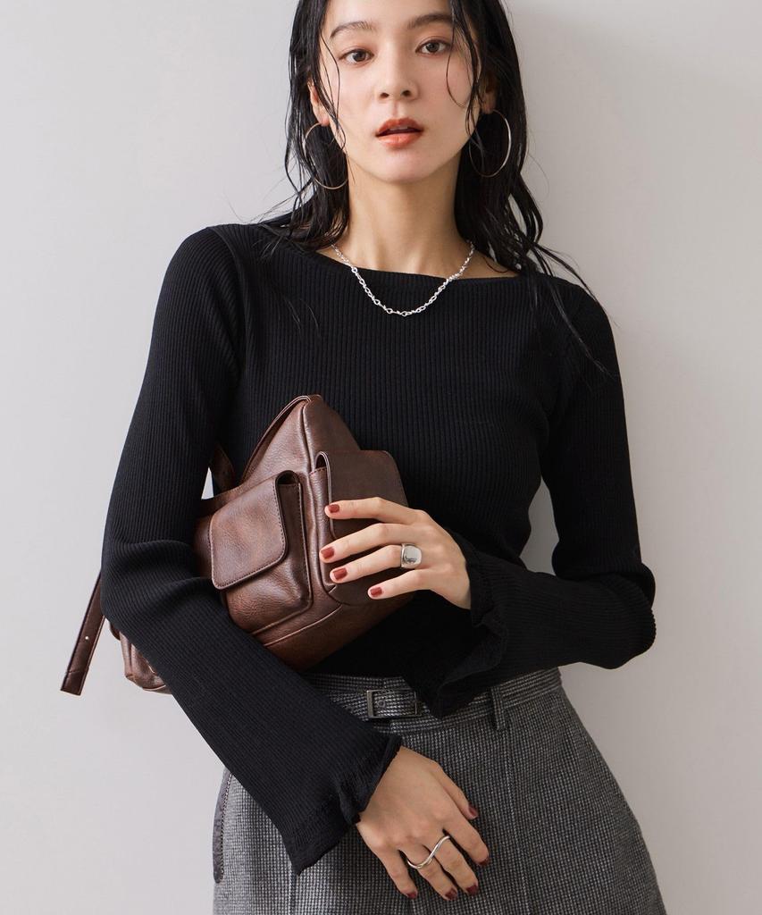 [BIS] Lace-knit pullover with cuffs, Black (01) F