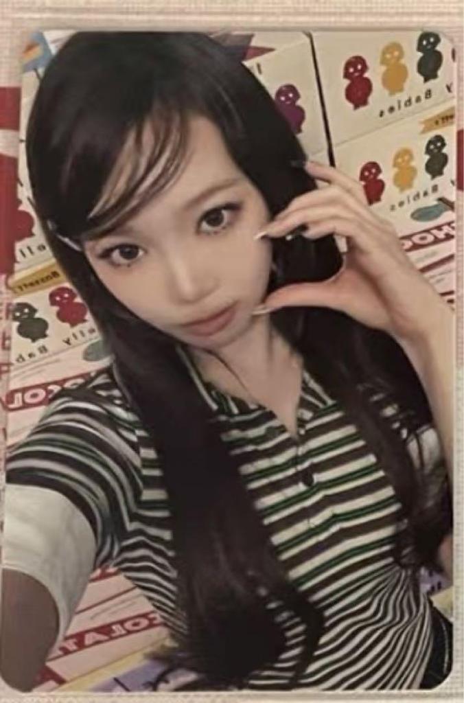 [USED] Lu Seraphim Chaewon HOT China Counting Star Limited Trading Card