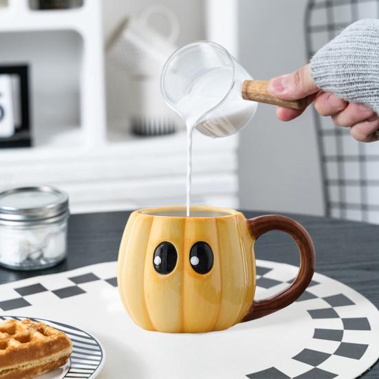 Halloween Ceramic Mug Cute Ghost Pumpkin Cup Reusable Spooky Coffee Cup with Lid Unique Halloween Party Gifts
