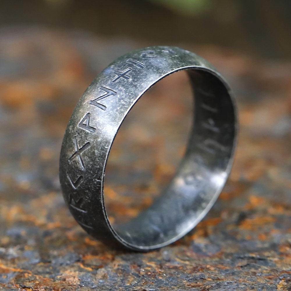 2023 Neuer 316L Edelstahl Wikinger Rotierender Ketten Runen Ring Für Männer retro Amulett Schmuck Geschenk kostenloser Versand