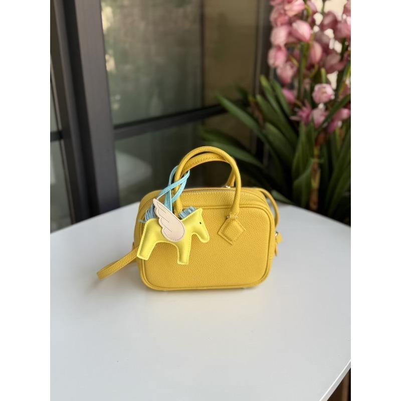 

Эксклюзивная сумка Cross Border Plume+mini Niche, ручная сумка через плечо, мини-сумка с перьями, б/у сумка, сумка для боулинга 19x7x14cm жёлтый