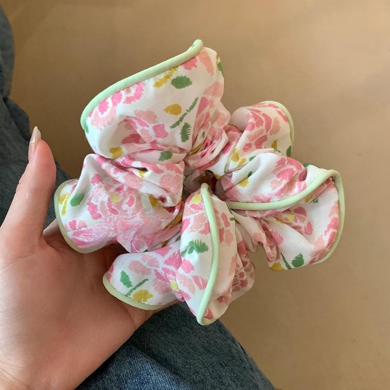 

Повязка на голову с цветочным принтом 2023 года: Аксессуар для волос в стиле «лесной пучок» для женщин, элегантный летний головной убор