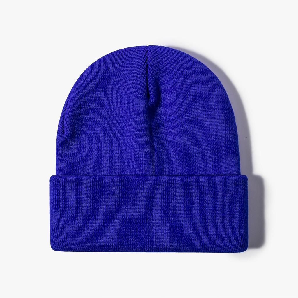 Unisex Korean-Style Embroidered Wool Beanie for Autumn/Winter – Slimming Look, Ideal for Outdoor Activities