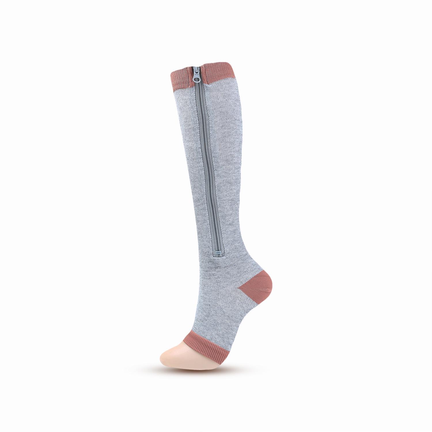 

Спортивные компрессионные носки до колена S/M