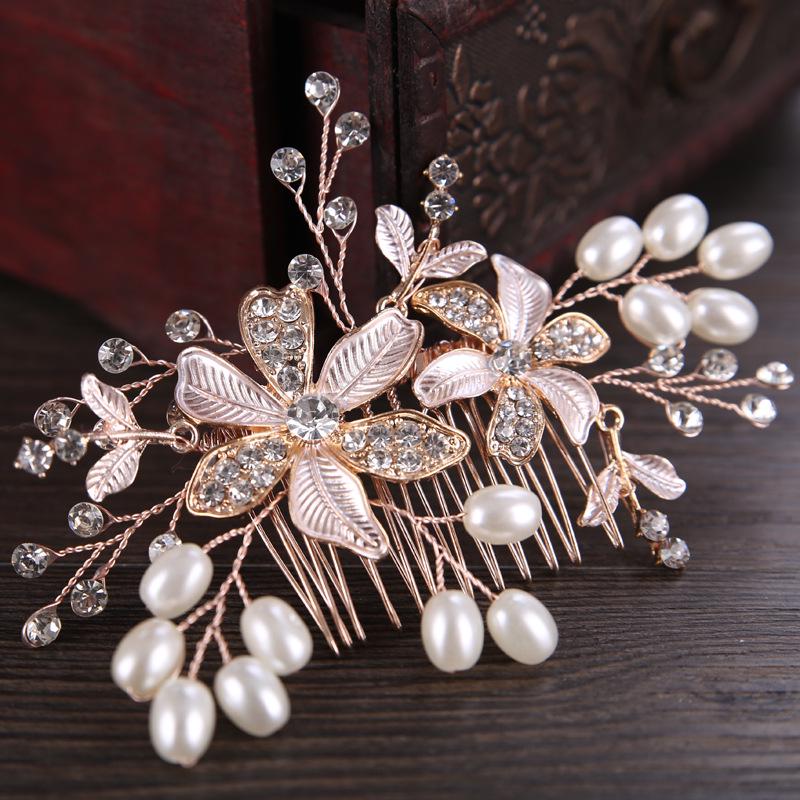 

Handmade Rhinestone Pearl Bridal Hair Comb with Floral Design розового золота