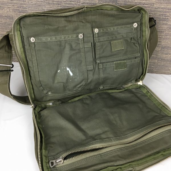 Porter Umhängetasche Olivgrün Mehrere Taschen Yoshida Kaban(GEBRAUCHT)