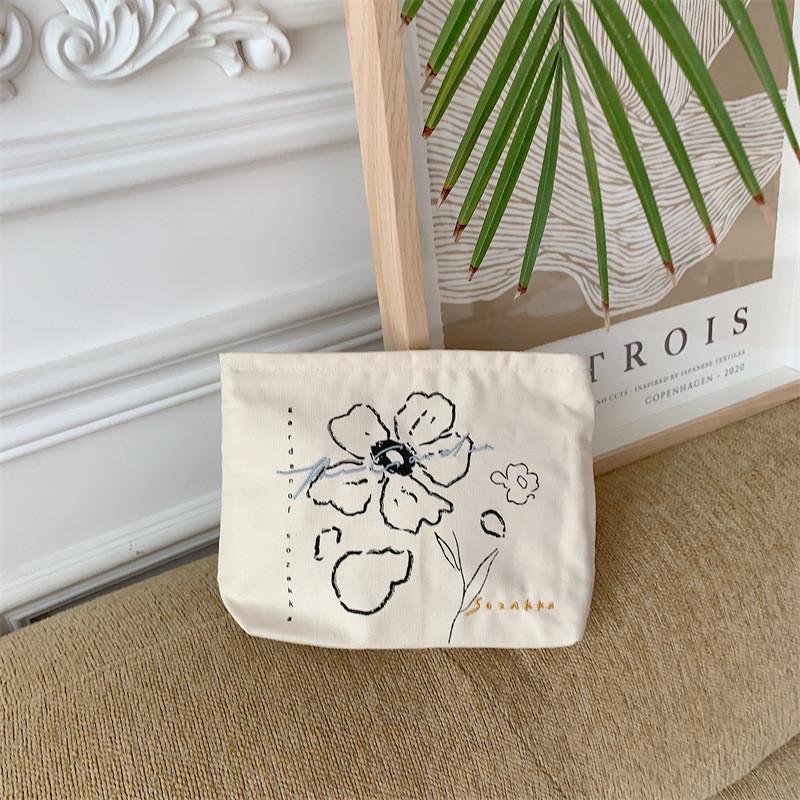 Stylish Japanese Floral Embroidery Makeup Pouch Street Style Canvas Lipstick Organizer Bag StyleA