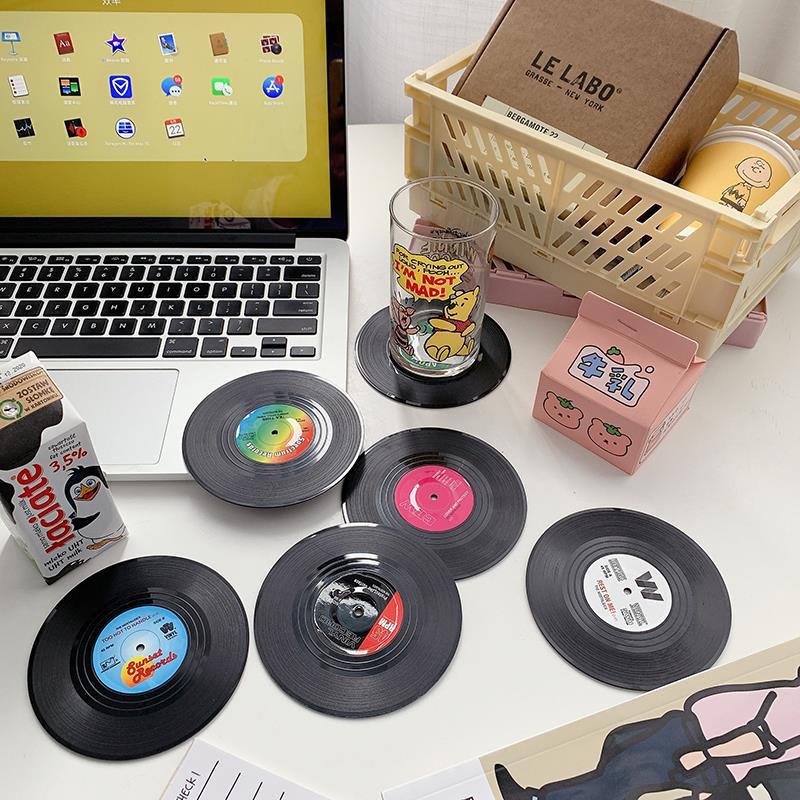 6pc Record Cup Plastic Retro Disk Cup Mat Anti-slip Coffee Coasters Heat Resistant Drink Mug Mat Table Placemat Holder Home Deco