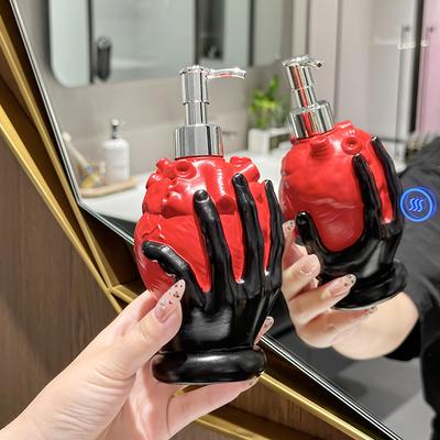 Hand Held Heart Soap Bottle Shower Gel Press Bottle Shampoo and Hand Sanitizer Bottle Bathroom Home Decoration
