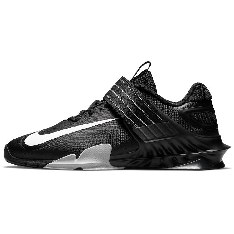 

Nike Savaleos Черный Белый 46