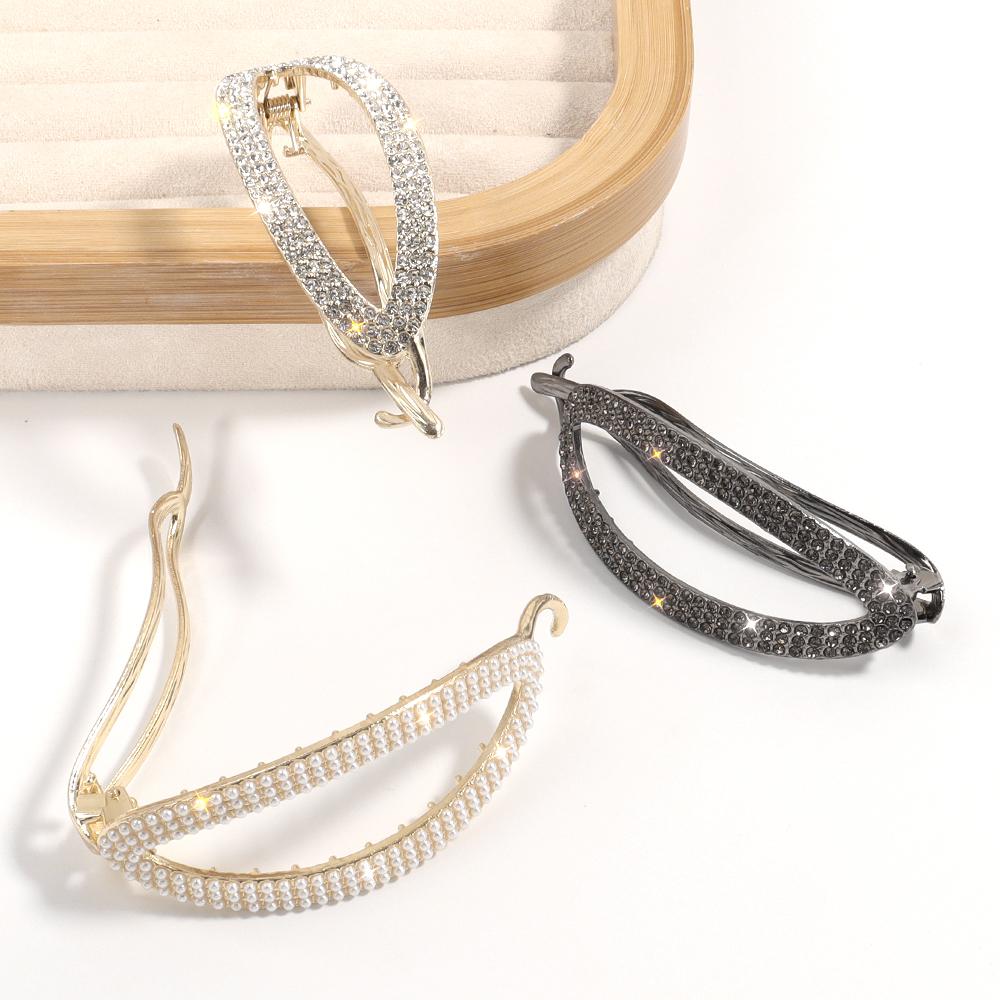 Lily of the valley tassel twist pearl inlaid diamond clip on the back of the girl's head disc hair grab clip hairpin hair orname