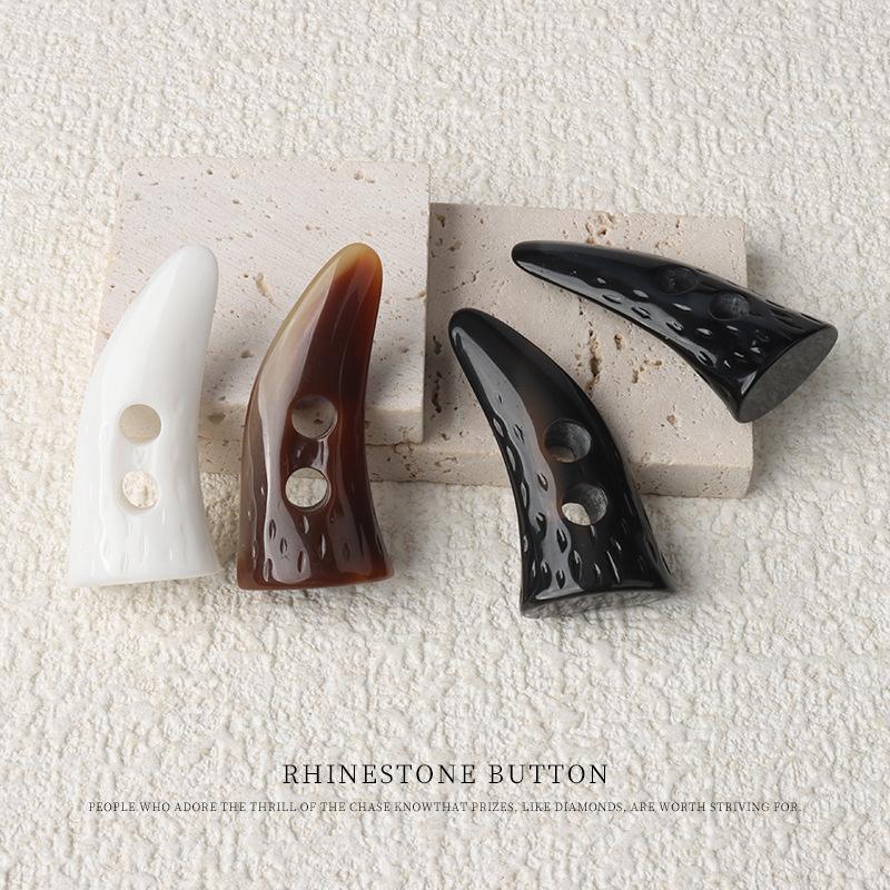 10 Stück Harzknopf Imitation Hornknopf Schwarzer Mantel Pullover Trenchcoat Zierknopf Kinder Kaffee Muster Paar Knopf