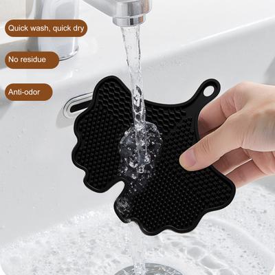 Silicone Makeup Brush Suction Cups Non-slip Portable Cleaning Mat with Travel Ginkgo Leaf Shape Cosmetic