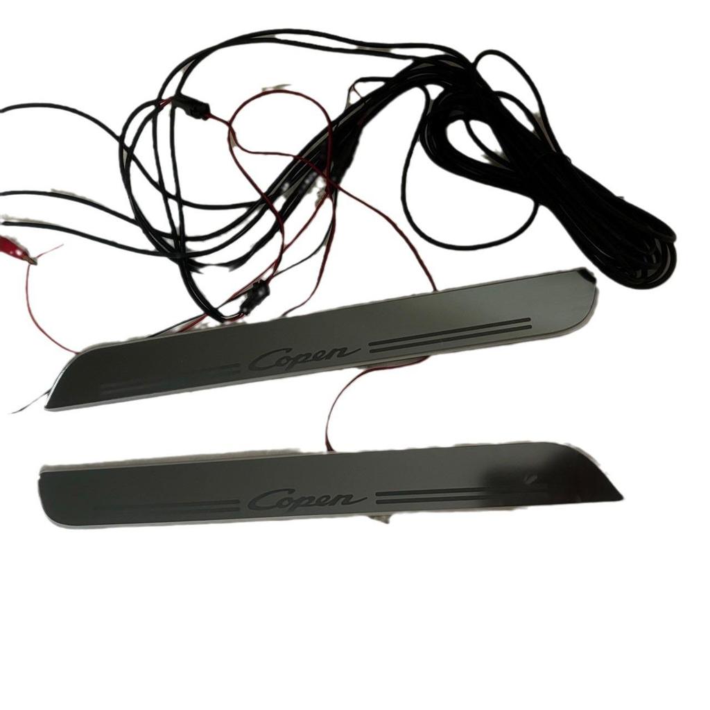 Daihatsu Copen LED Välkomstpedal: Flytande Dynamiska Tröskelskydd (2-delat set)