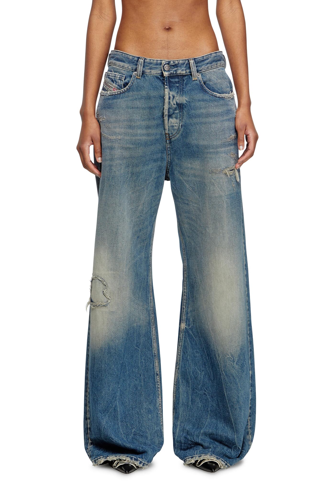 

Diesel Women s Relaxed 1996 D-SIRE Denim Pants, Size L.28, A1349509M28, 24-inch, Indigo Blue, 01