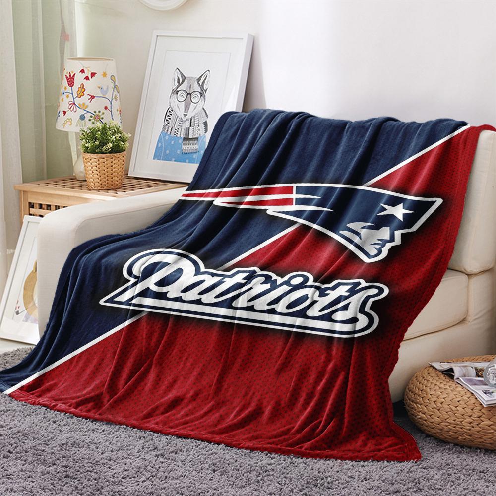 New England Patriots Print Flannel Blanket, High Quality Comfortable for All Seasons, Home Decor, Warmth and Comfort, Perfect for Christmas Gifts