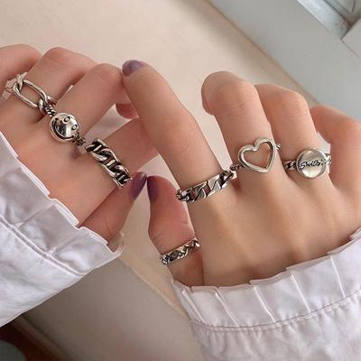Korean Style Hollow Heart Geometric Women's Ring - Retro Fashion Hip Hop Open Index Finger Ring