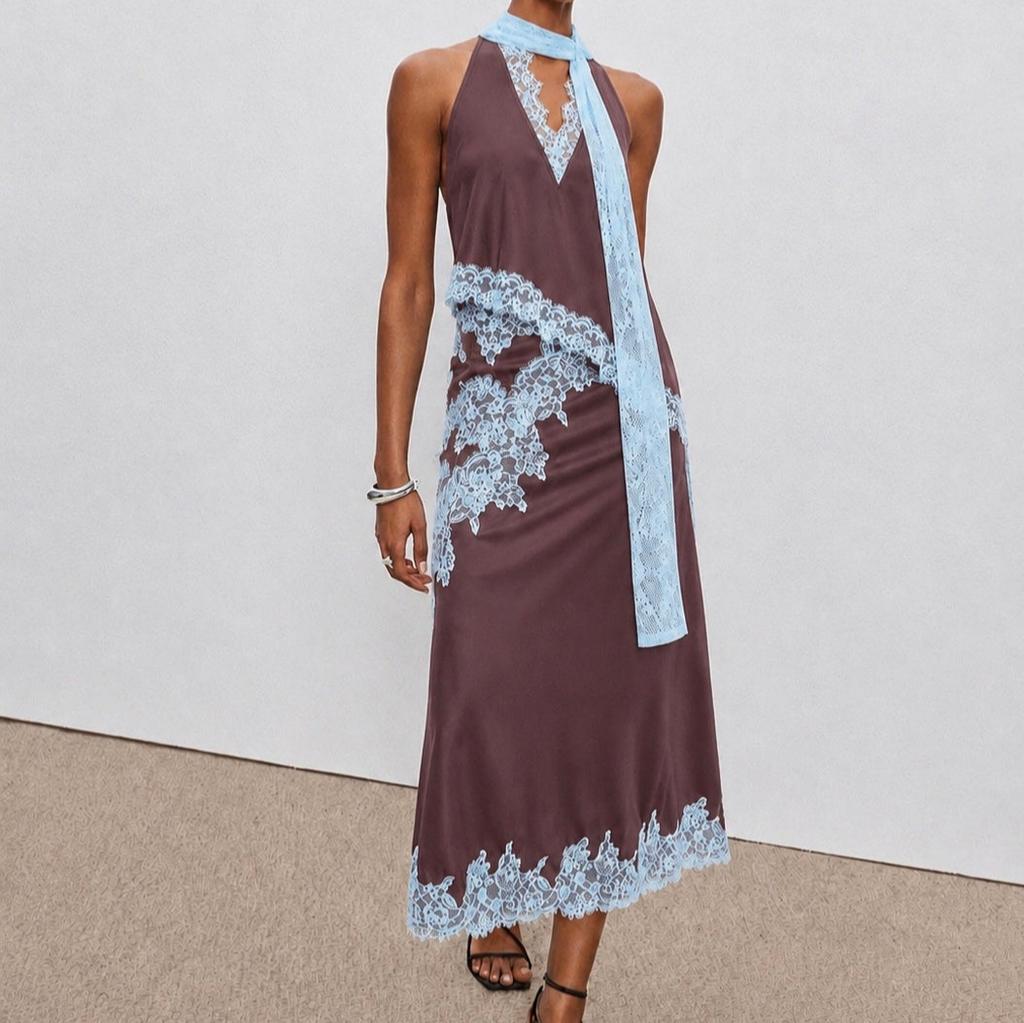Slim-fit long dress neck V-neck light blue floral lace splicing neck strap float and ground fish tail dress