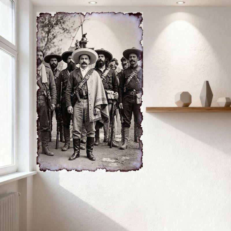 Vintage 1920er Schwarz-Weiß Revolutionäre Soldaten Metallblechschild, Robustes Gruppenporträt Wandkunst für Man Cave, Heimdekoration, Ca