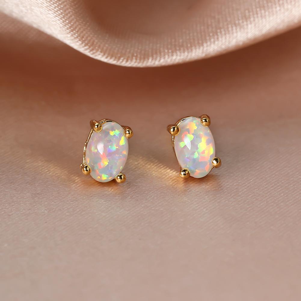 European and American Fashion Minimalist Style Oval Earrings Mini Cute and Versatile Girl Heart Earrings