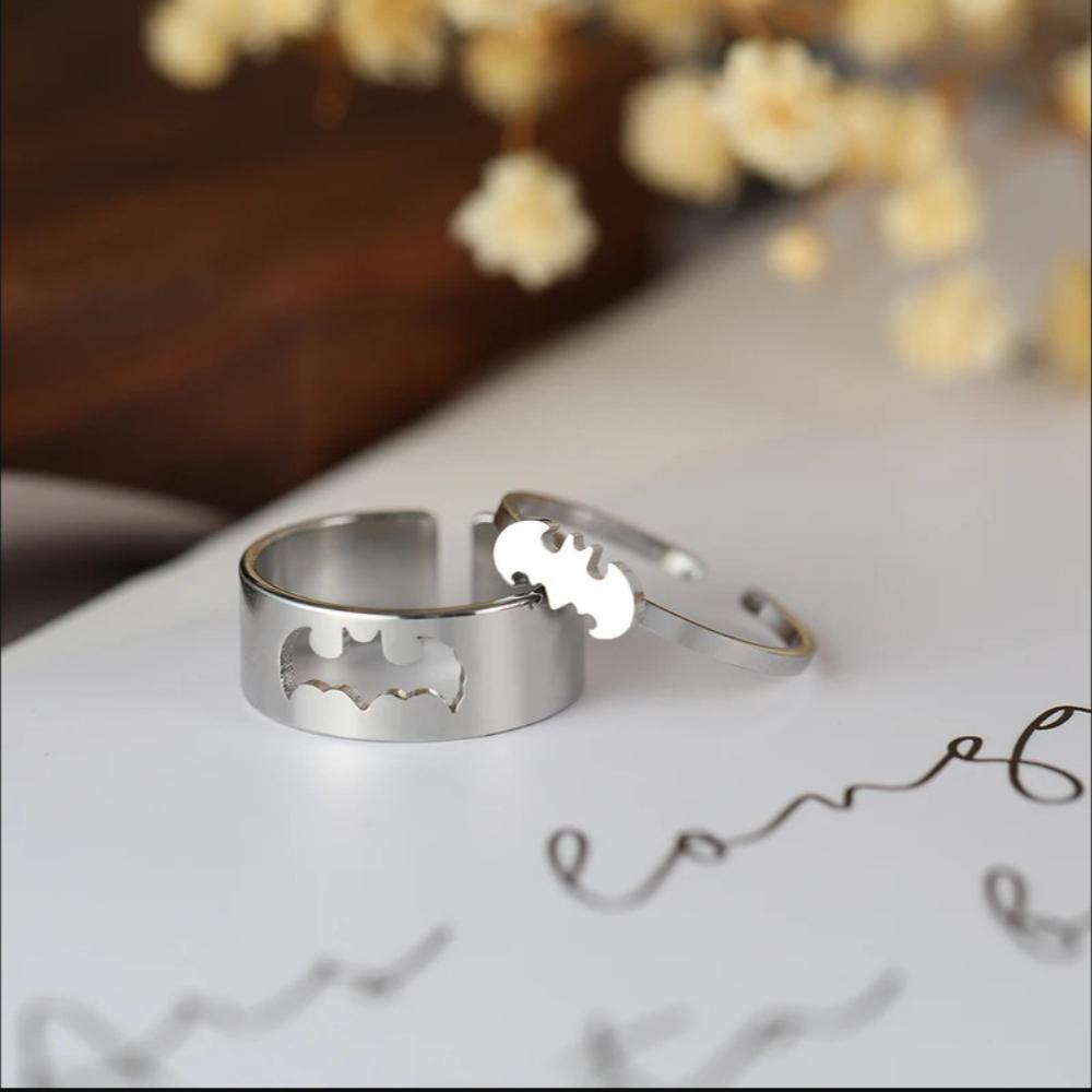 New Arrival Trendy Stainless Steel Bat Couple Rings for Women Men Punk Opening Hip Hop Rock Finger Jewelry Set Gift Colorfast