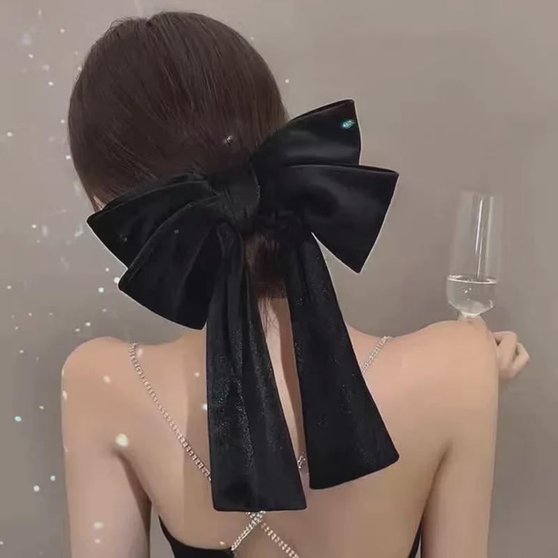 Luxusní sametová mašle sponka do vlasů - Elegantní černá spona na culík pro podzim/zimu