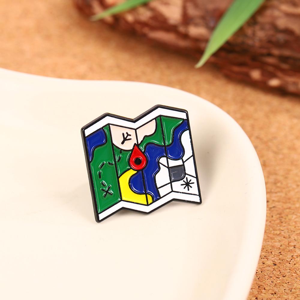 Airplane map brooch, high-end sense, light luxury, cartoon brooch, versatile, pin