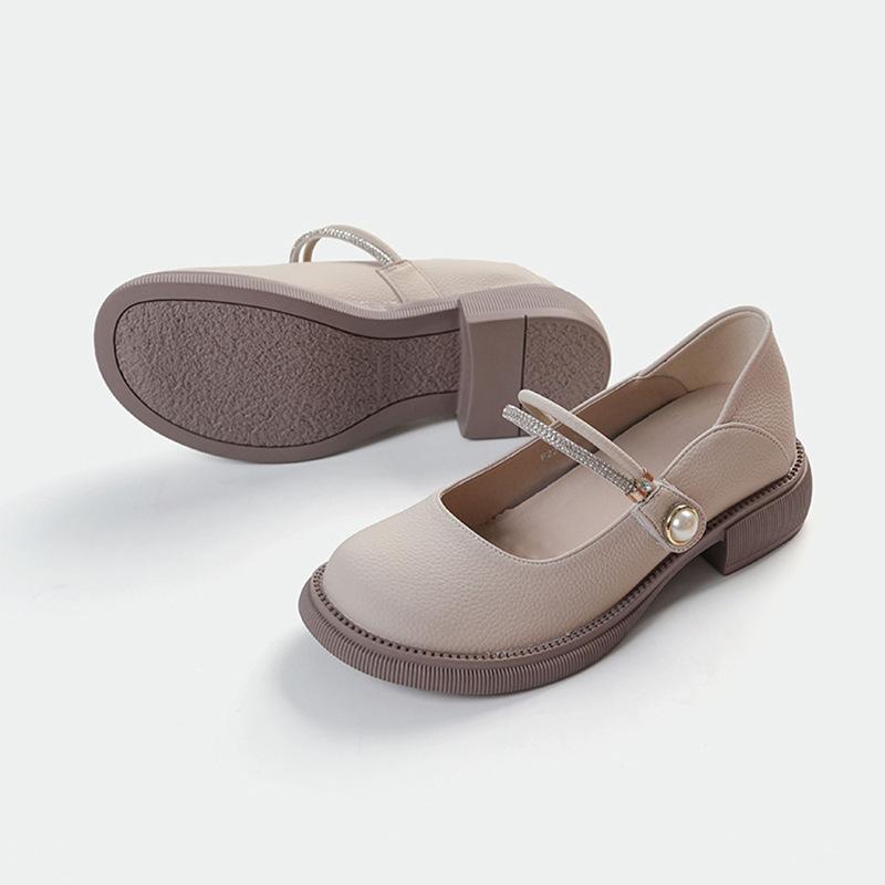 Mary Jane shallow single shoes women 2025 new retro soft leather inner height increase British small leather shoes fairy small size 3233