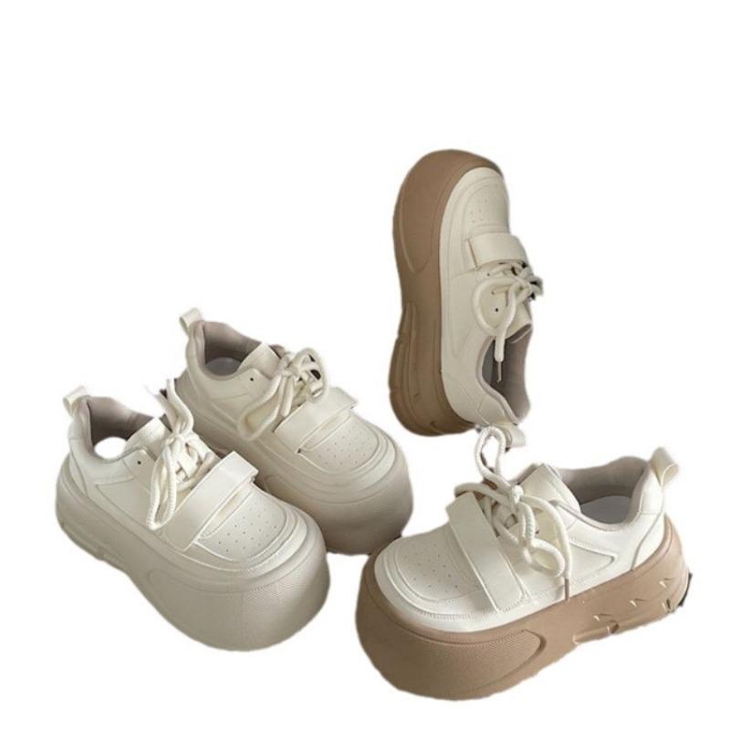 New Spring and Summer Round Head Versatile High Sense Increased Platform White Shoes Retro Lightweight Student Casual Board Shoes