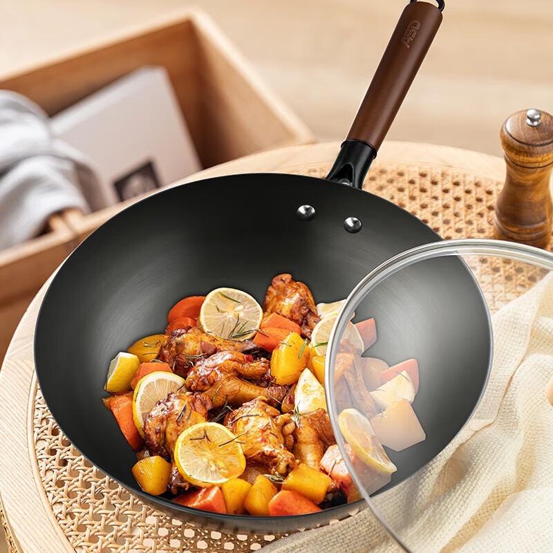 Aishida CF32Q4TG-YZ 32CM Wok Set