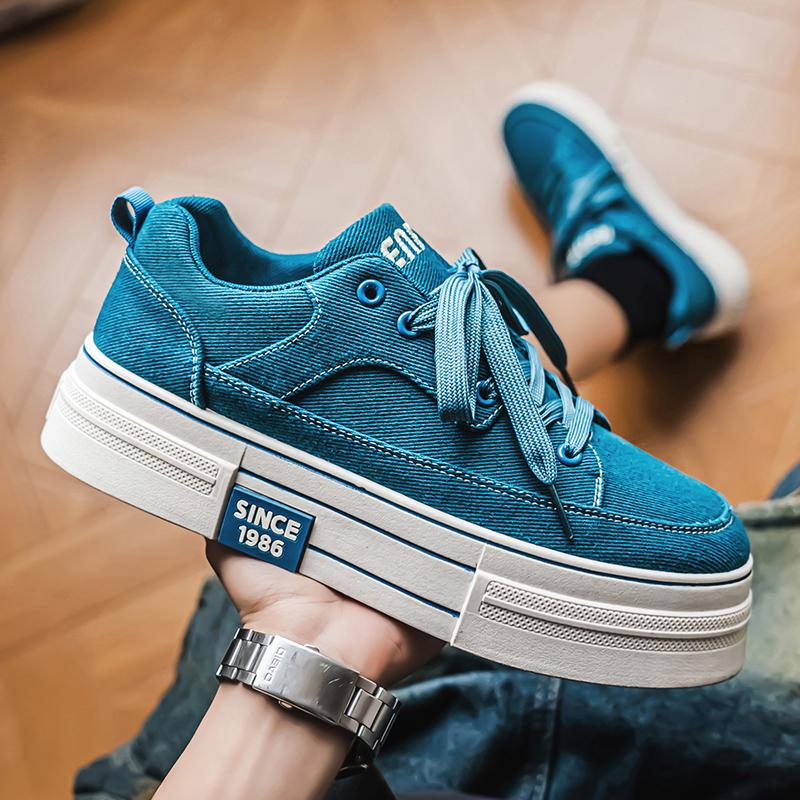 Men 's Casual Four Seasons Fashion Skateboarding Students Comfortable Sneakers Boys Trending Soft Sole Breathable Shoes