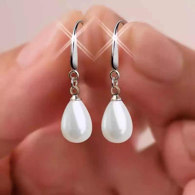 New Red Pearl Pendant Earrings Imitation Pearl Long Earrings Transparent Crystal Opal Earrings, Is A Romantic Gift for Women