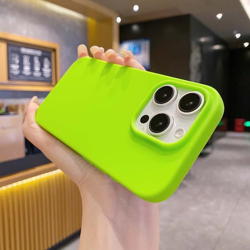 

New Solid Color Phone Case for IPhone 16 15 14 13 12 11 Pro Max 16Pro Soft Silicone Shockproof Protective Accessories Cover For iPhone15 светло-зеленый
