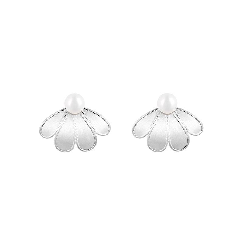 Petal Retro Temperament Niche High-end Earrings