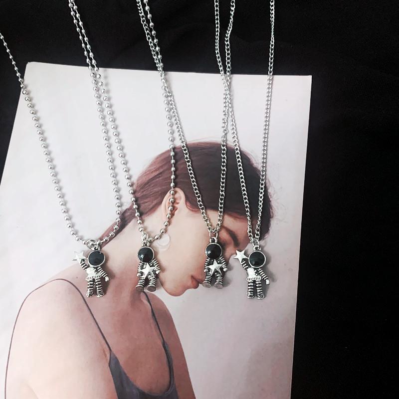 

Выберите звезду, чтобы дать вам астронавт Титан Стали Любители Ожерелье