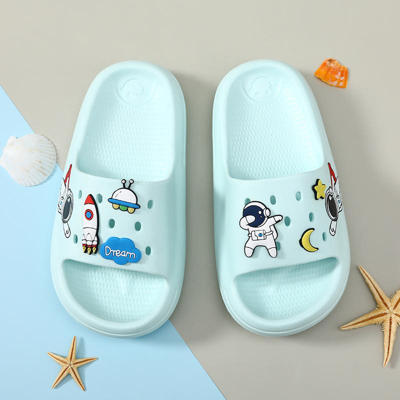 Stylish Cozy And Kids Slippers 2022 Eva Nonslip House Sandals With Cartoon Patterns For Boys And Girls Available In Col Various