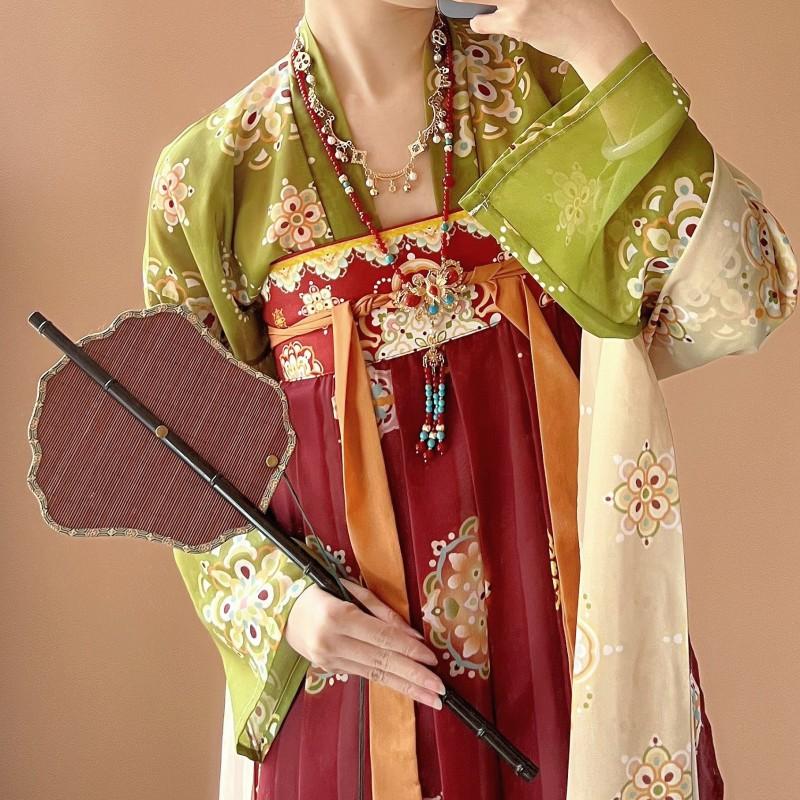 Traditional Chinese Tang Dynasty Style Hanfu Set Womens Wear Embroidered Printed Wrap Skirt Top With Scarf