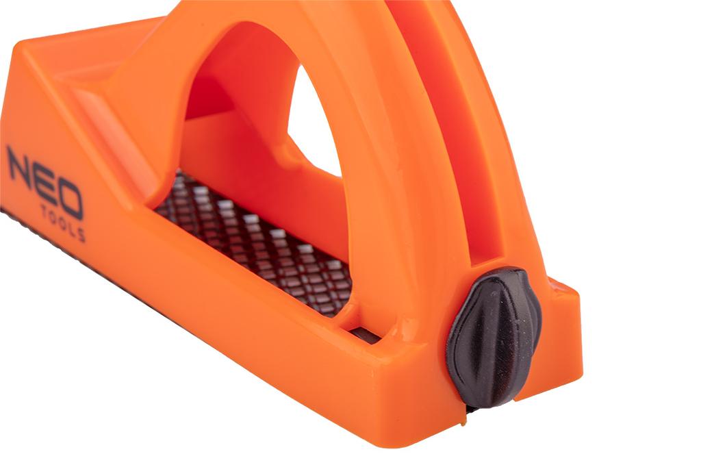 140 mm scraper