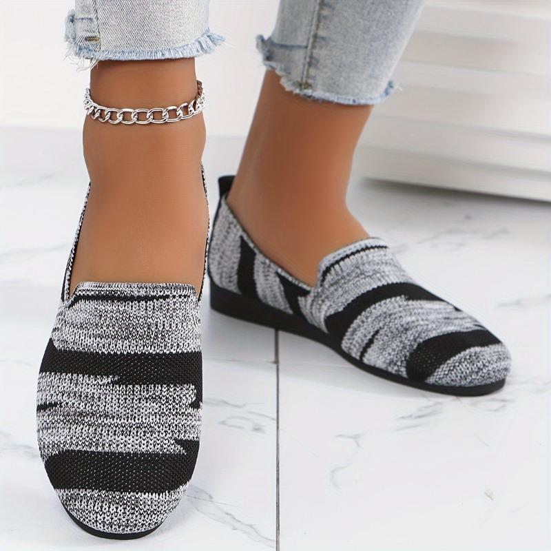 2025 New Fashion Round Head Flat Women's Shoes Shallow Mouth Lazy Big Yards A Stirrups Casual Knitted Single Shoes